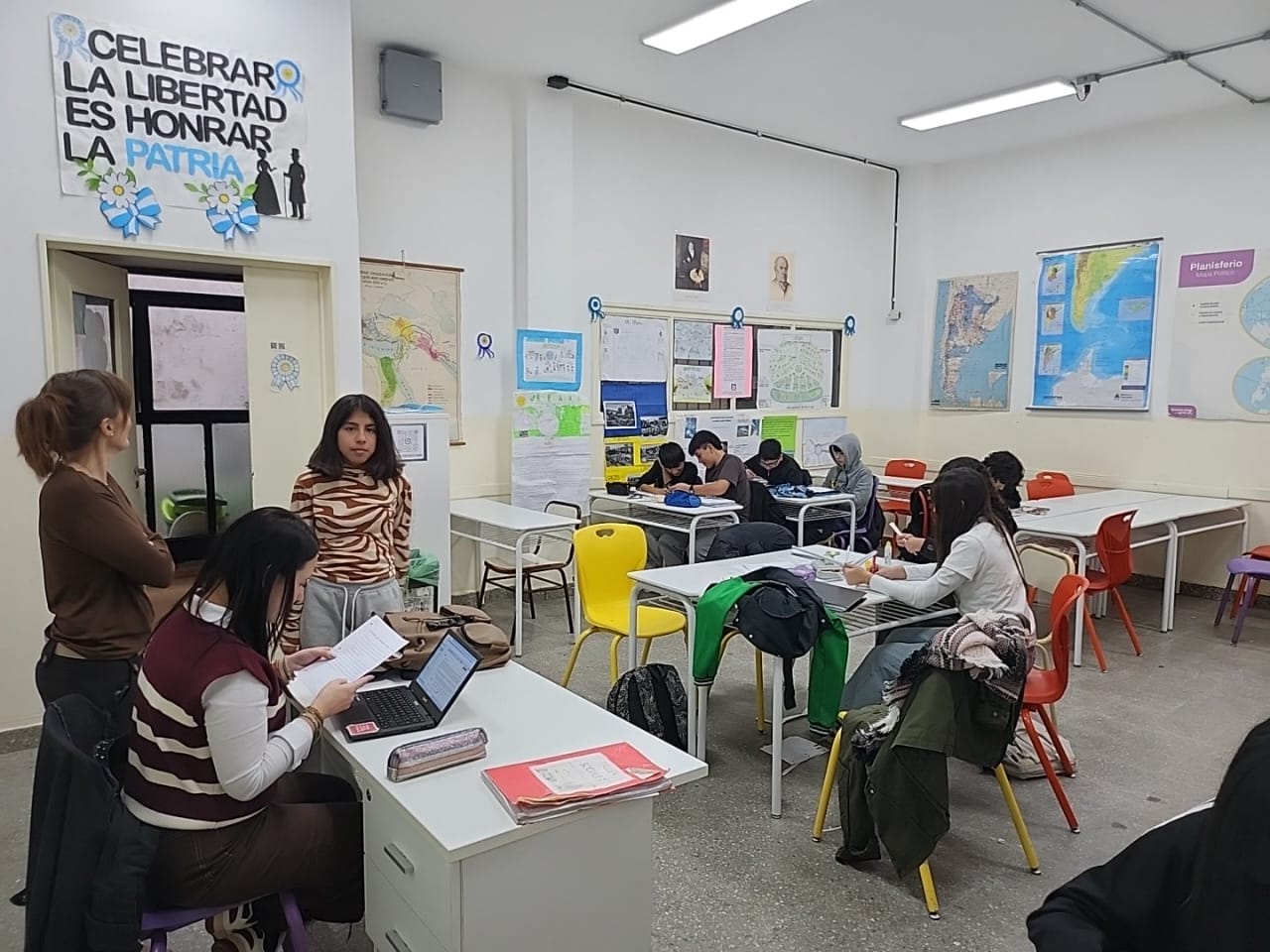Clase de Ciencias Sociales